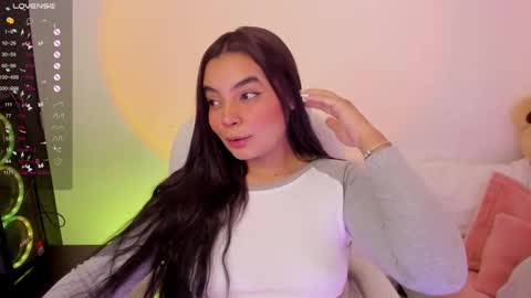 Snapshot of sumersunsett chatting on 28, 2, 2025 sumersunsett online show from 28, 2, 2025