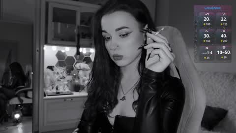 Miss Nelly online show from 4, 2, 2025