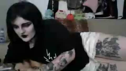 sundaygoth online show from 21, 6, 2026
