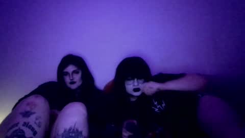 sundaygoth online show from 2, 7, 2026