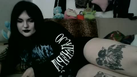 sundaygoth online show from 4, 7, 2026