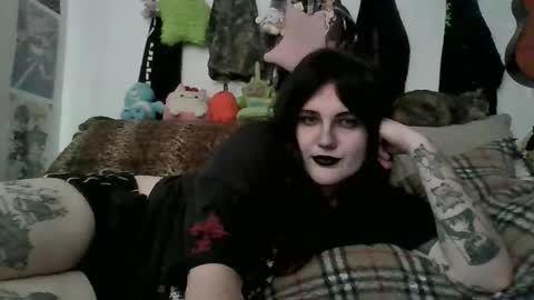 sundaygoth online show from 10, 7, 2026