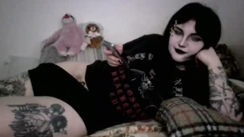 sundaygoth online show from 28, 7, 2026