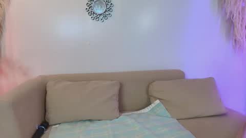 Aillyn Perez online show from 29, 10, 2025