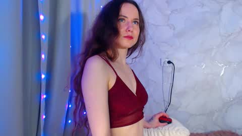 Snapshot of sunloveandwe chatting on 28, 11, 2025 Mistress Eve online show from 28, 11, 2025