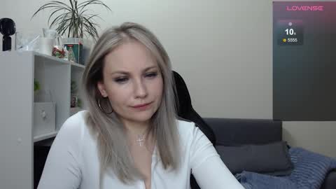 Snapshot of sunny_bunny6 chatting on 26, 1, 2025 Naomi online show from 26, 1, 2025