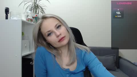 Snapshot of sunny_bunny6 chatting on 11, 2, 2025 Naomi online show from 11, 2, 2025