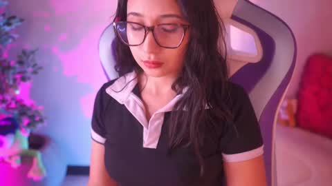 Snapshot of sunny_flower_ chatting on 4, 2, 2026 SUNNY online show from 4, 2, 2026