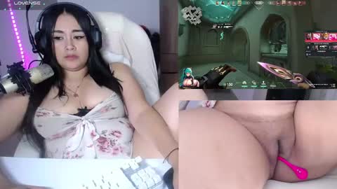 Snapshot of sunny_gamer chatting on 30, 1, 2025 Sunny online show from 30, 1, 2025