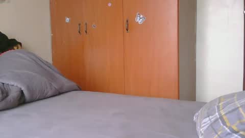 Sunny kitty25 online show from 24, 6, 2026