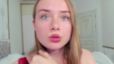 Vanessa online show from 1, 11, 2025