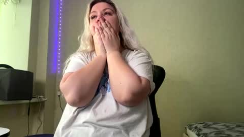 sunny mood online show from 9, 1, 2025