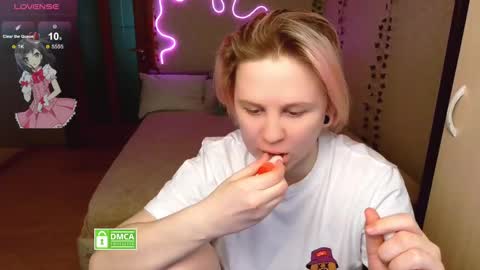 sunny mood online show from 26, 2, 2025