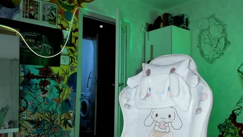 Sunny online show from 6, 12, 2024