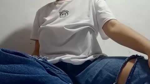 Annie online show from 2, 12, 2024