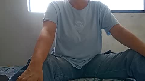 Annie online show from 6, 12, 2024