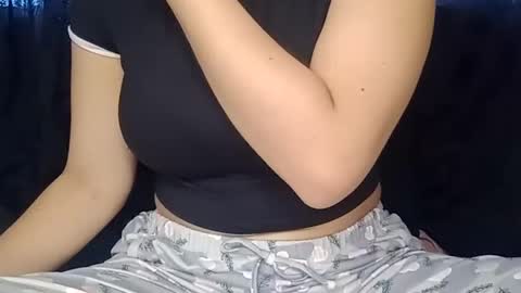 Annie online show from 2, 1, 2025