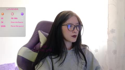 Snapshot of sunshine_girl9 chatting on 3, 3, 2026 sunshine_girl9 online show from 3, 3, 2026