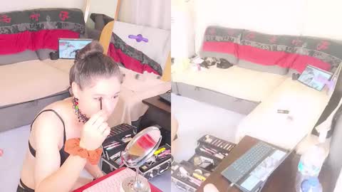 Snapshot of sunshine_sissy chatting on 22, 12, 2025 Sunshine online show from 22, 12, 2025