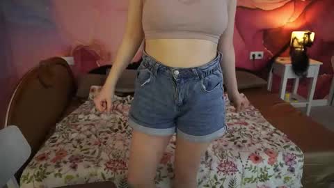 Lola online show from 3, 11, 2025