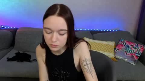 Snapshot of sunylily chatting on 6, 5, 2026 Lilith online show from 6, 5, 2026