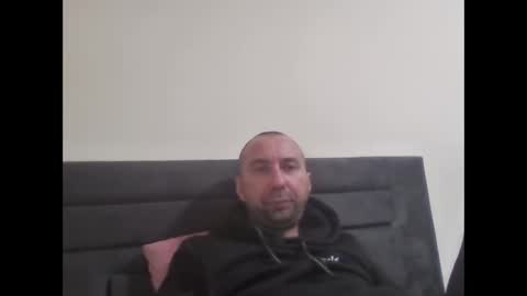 super42835015 online show from 17, 11, 2025