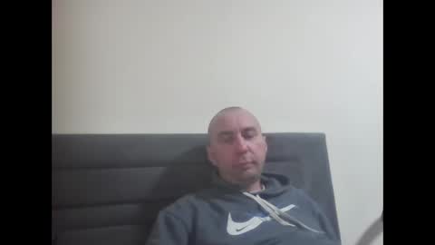 super42835015 online show from 18, 1, 2026