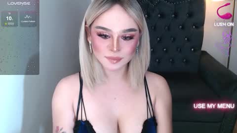 Snapshot of superh0tangelxx chatting on 21, 9, 2025 CARMINA online show from 21, 9, 2025