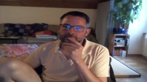 supersquirrel81 online show from 3, 5, 2026