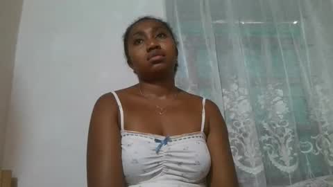 Snapshot of surbelle chatting on 13, 3, 2026 surbelle online show from 13, 3, 2026