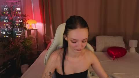 Annie online show from 5, 8, 2026