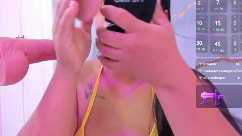 Snapshot of susan_bigass chatting on 20, 12, 2025 Susan online show from 20, 12, 2025