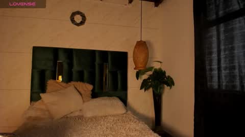 Susana W online show from 13, 11, 2025