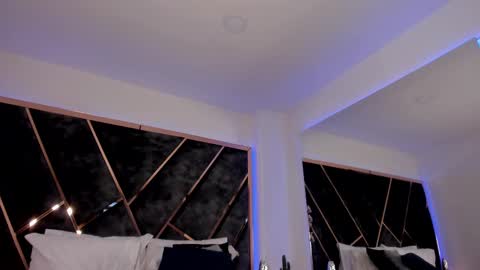 susanahenao online show from 1, 3, 2025