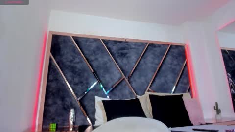 susanahenao online show from 13, 9, 2025