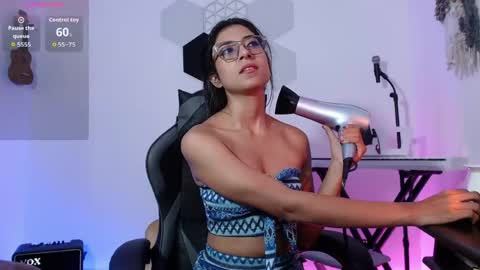 Susana hendrix    online show from 1, 5, 2026