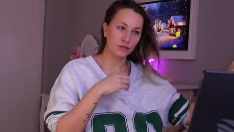 SusanJewel online show from 4, 12, 2025