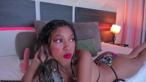 susanna_cute online show from 11, 11, 2025