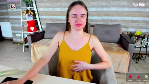 susansmitt online show from 8, 10, 2025