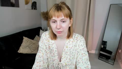 Snapshot of susie_miu chatting on 6, 3, 2026 SUSIE 3 online show from 6, 3, 2026