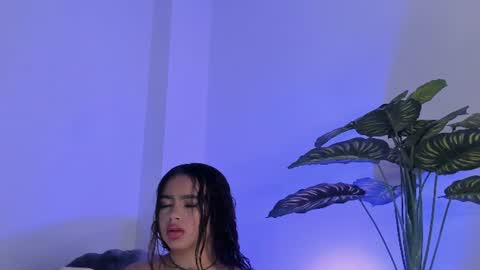 Snapshot of susimendez_ chatting on 9, 7, 2026 susi online show from 9, 7, 2026