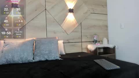 Snapshot of sussan_fox_ chatting on 22, 12, 2025 sussan online show from 22, 12, 2025