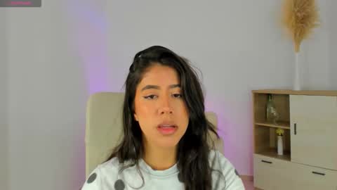 Snapshot of sussan_monroe chatting on 2, 2, 2026 Sussan Monroe online show from 2, 2, 2026