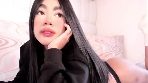 Snapshot of sussie_thompsom chatting on 7, 3, 2026 Sussie Tompsom online show from 7, 3, 2026