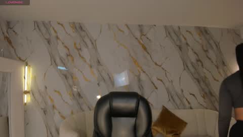 Sussy Bell online show from 23, 3, 2026