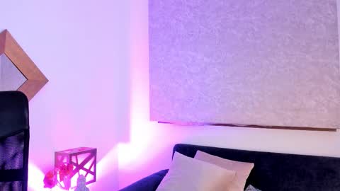 Snapshot of susuya_doll chatting on 2, 10, 2025 Susuya online show from 2, 10, 2025