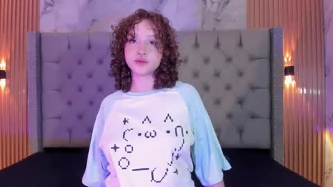 suxan_white online show from 10, 9, 2025