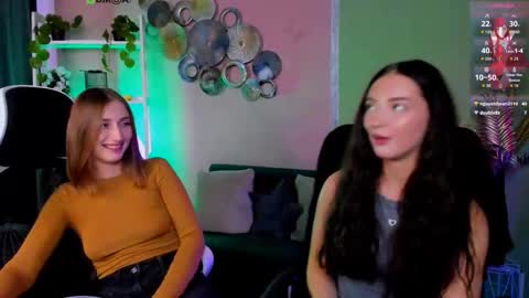 suzi_love online show from 8, 10, 2025