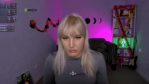 suzi_love online show from 21, 10, 2025