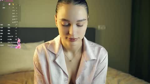 Snapshot of suziegoglia chatting on 17, 1, 2026 Kristanna online show from 17, 1, 2026